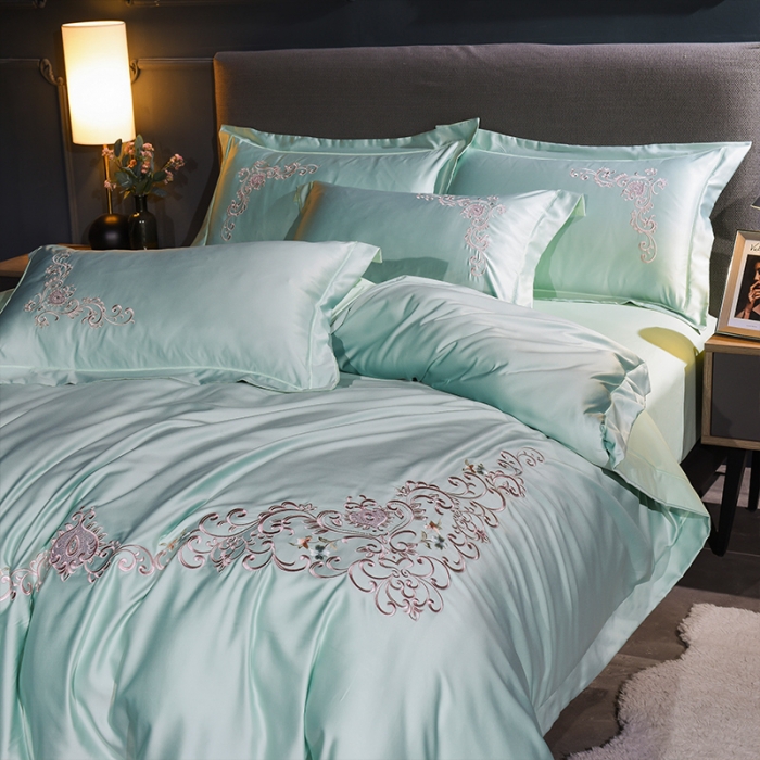 91家纺网 家纺一手货源 找家纺 安妮 2020新款水洗真丝欧若拉刺绣四件套 欧若拉-水绿