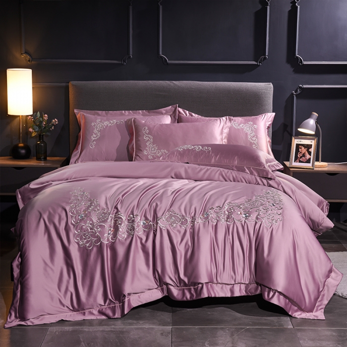 91家纺网 家纺一手货源 找家纺 安妮 2020新款水洗真丝欧若拉刺绣四件套 欧若拉-紫色