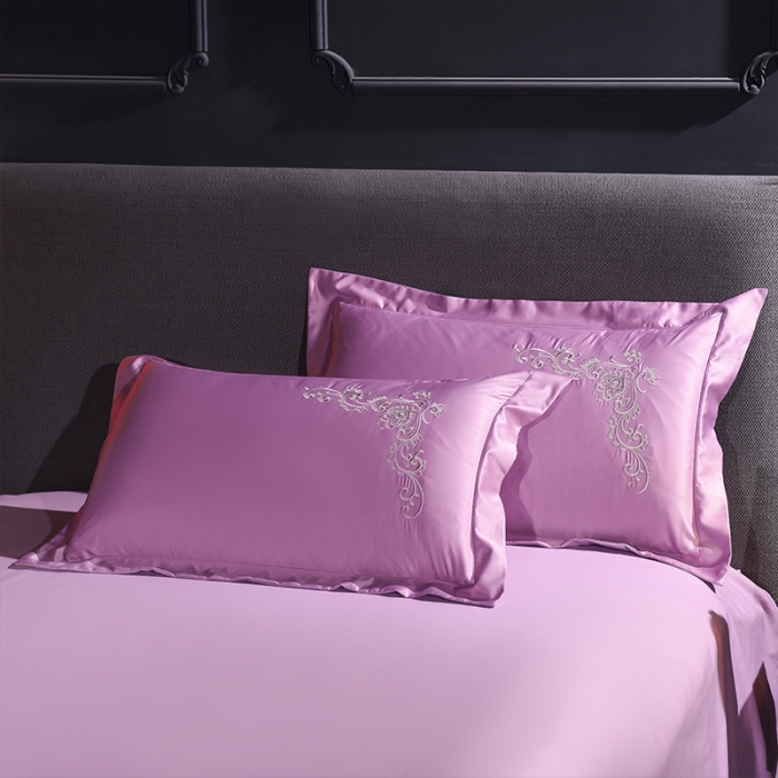 91家纺网 家纺一手货源 找家纺 安妮 2020新款水洗真丝欧若拉刺绣四件套 欧若拉-雪青