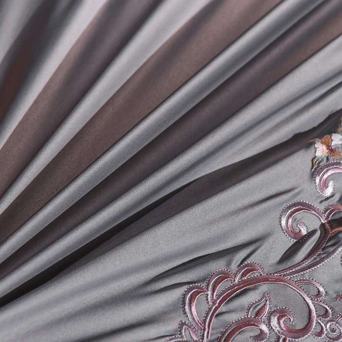 91家纺网 家纺一手货源 找家纺 安妮 2020新款水洗真丝欧若拉刺绣四件套 欧若拉-银灰