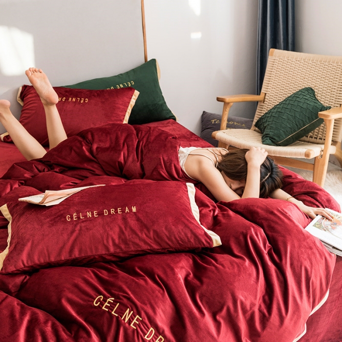 91家纺网 家纺一手货源 找家纺 安妮 2020赛琳娜丽丝绒水晶绒四件套床单款《带包装》 酒红