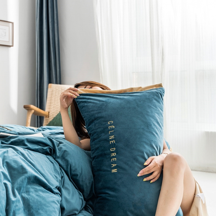 91家纺网 家纺一手货源 找家纺 安妮 2020赛琳娜丽丝绒水晶绒四件套床单款《带包装》月光蓝