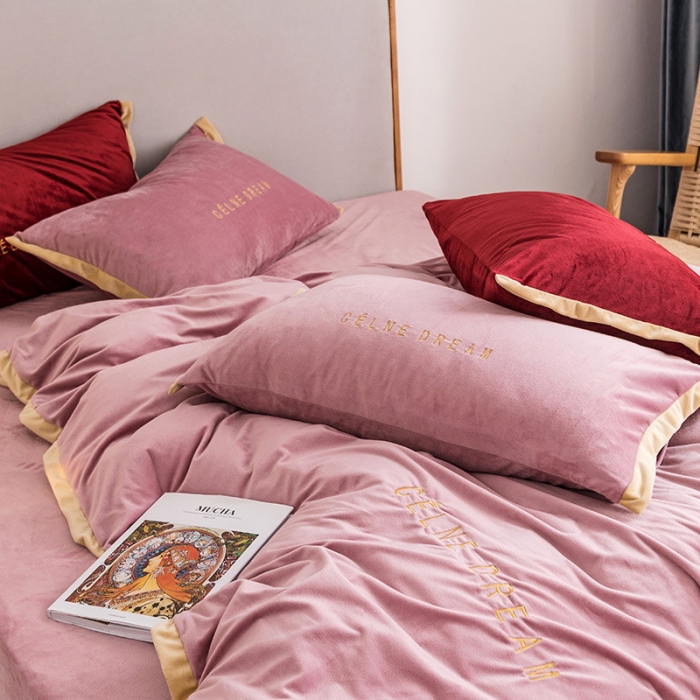 91家纺网 家纺一手货源 找家纺 安妮 2020赛琳娜丽丝绒水晶绒四件套床单款《带包装》豆沙