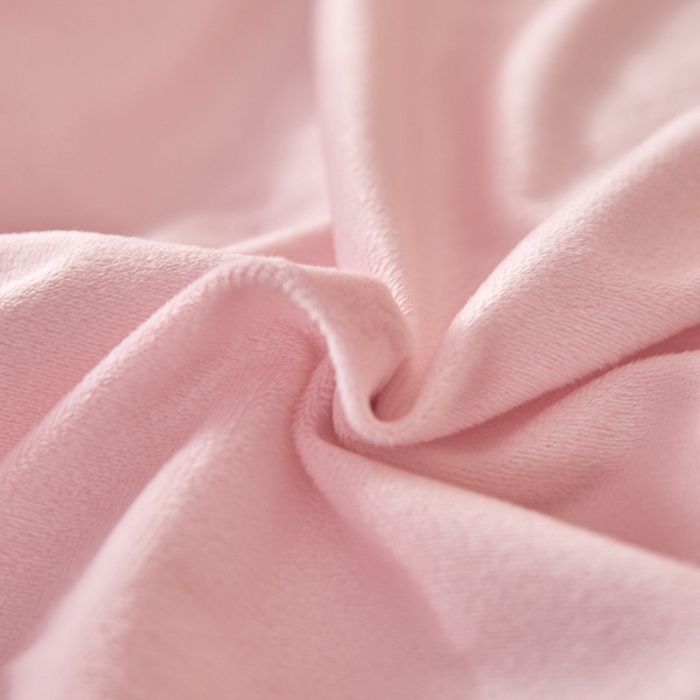 91家纺网 家纺一手货源 找家纺 安妮2020赛琳娜丽丝绒水晶绒四件套床单款带包装棚拍图 粉玉