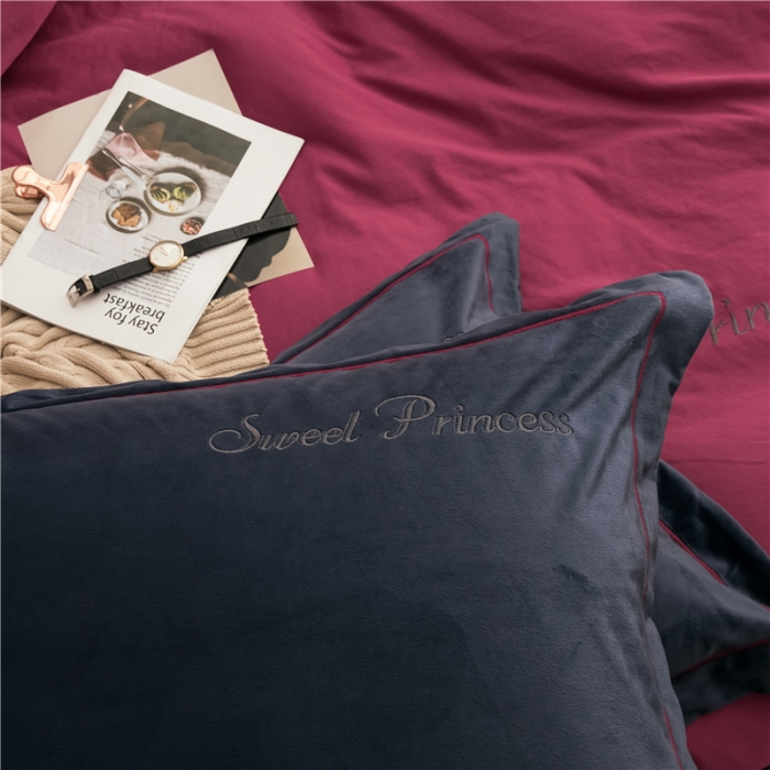 91家纺网 家纺一手货源 找家纺 骏腾 2022新款甜心公主水晶绒绣花四件套 甜心公主-酒红蓝