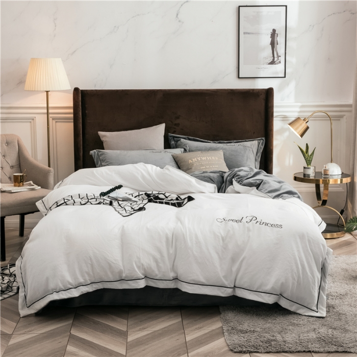 91家纺网 家纺一手货源 找家纺 （总）骏腾 2022新款甜心公主水晶绒绣花四件套