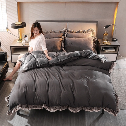 91家纺网 家纺一手货源 找家纺 （总）骏腾2022A版水洗棉B版水晶绒刺绣花边款四件套床笠款