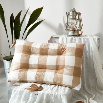 91家纺网 家纺一手货源 找家纺 （总）微枕芯 色织水洗棉护颈枕芯 全棉水洗棉羽丝绒枕头