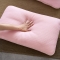91家纺网 家纺一手货源 找家纺 微枕芯 可水洗热熔枕 粉红色