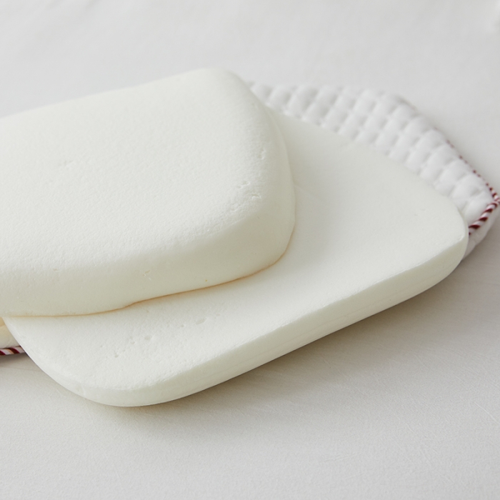 91家纺网 家纺一手货源 找家纺 微枕芯 儿童节 新款高档亲水棉婴儿糖果枕 记忆棉枕头 单只