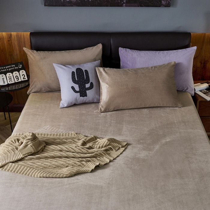 91家纺网 家纺一手货源 找家纺 小米笠 2019新款160克水晶绒床笠床罩 驼色