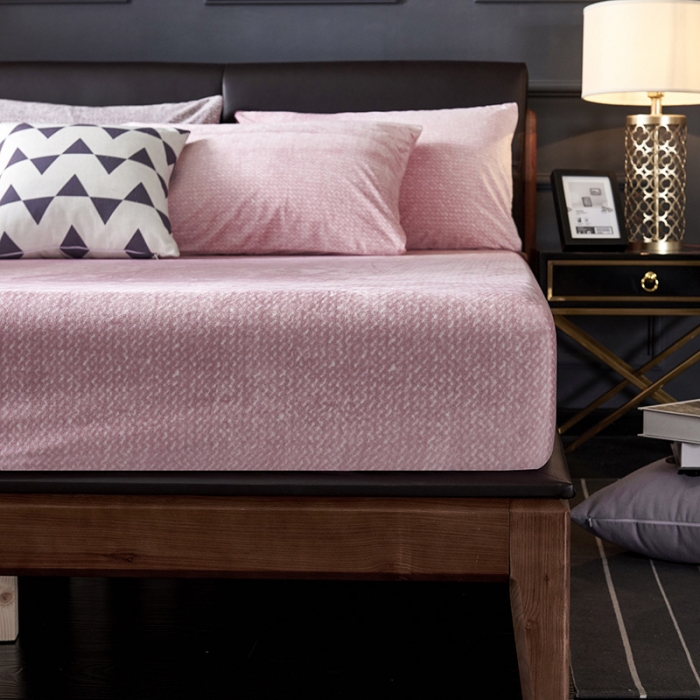 91家纺网 家纺一手货源 找家纺 小米笠 2019新款水晶绒印花床笠床罩 雪花-粉