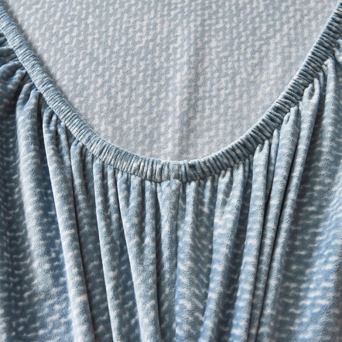 91家纺网 家纺一手货源 找家纺 小米笠 2019新款水晶绒印花床笠床罩 雪花-蓝