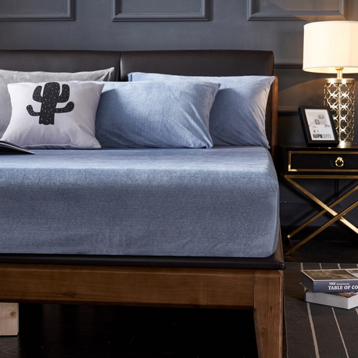 91家纺网 家纺一手货源 找家纺 小米笠 2019新款水晶绒印花床笠床罩 条纹蓝