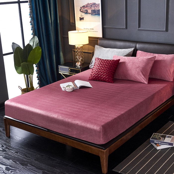 91家纺网 家纺一手货源 找家纺 小米笠 2019新款水晶绒印花床笠床罩 条纹红