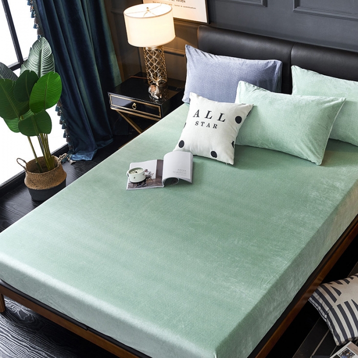 91家纺网 家纺一手货源 找家纺 小米笠 2019新款水晶绒印花床笠床罩 条纹绿