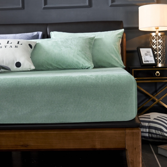 91家纺网 家纺一手货源 找家纺 小米笠 2019新款水晶绒印花床笠床罩 条纹绿