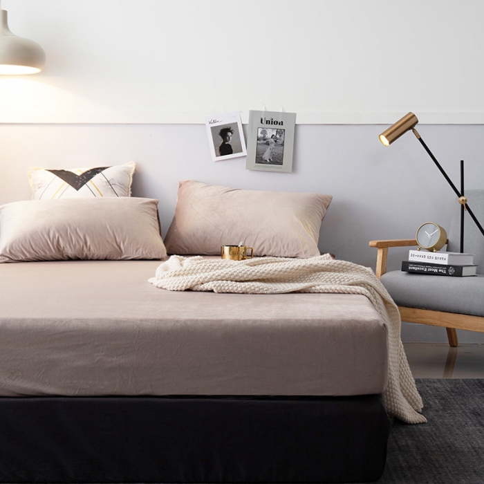 91家纺网 家纺一手货源 找家纺 小米笠 2019新款宝宝绒床笠床罩 浅咖