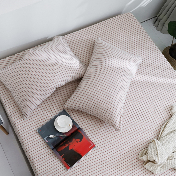 91家纺网 家纺一手货源 找家纺 小米笠 2019新款针织天竺棉床笠床罩 棕红细条