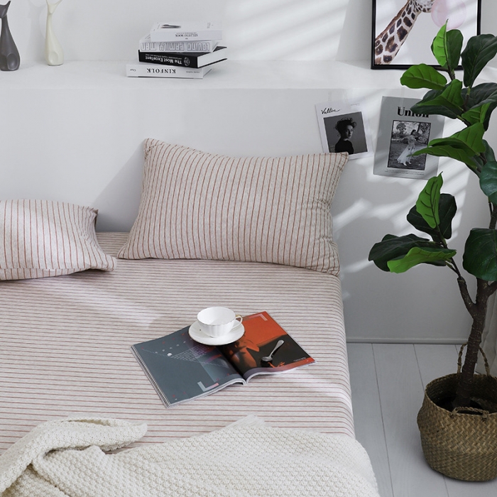 91家纺网 家纺一手货源 找家纺 小米笠 2019新款针织天竺棉床笠床罩 棕红细条