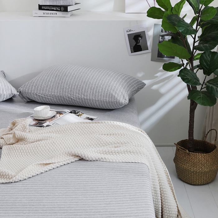 91家纺网 家纺一手货源 找家纺 小米笠 2019新款针织天竺棉床笠床罩 灰白细条