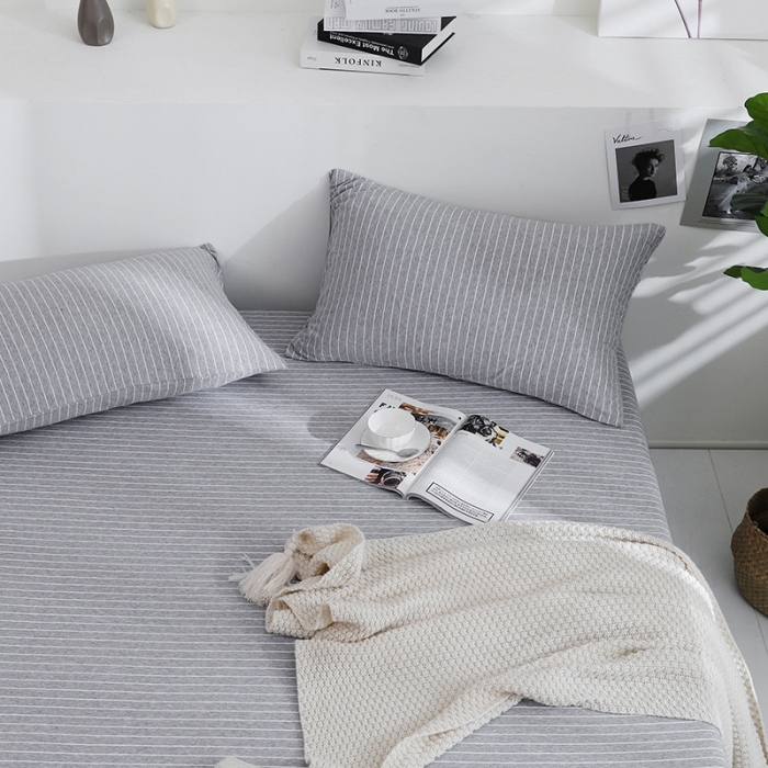 91家纺网 家纺一手货源 找家纺 小米笠 2019新款针织天竺棉床笠床罩 灰白细条