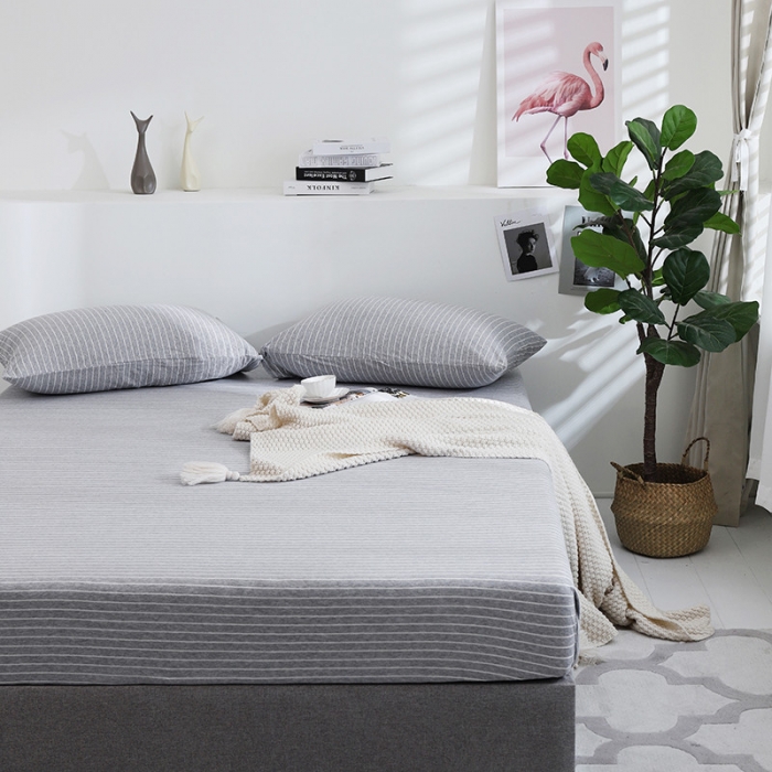 91家纺网 家纺一手货源 找家纺 小米笠 2019新款针织天竺棉床笠床罩 灰白细条