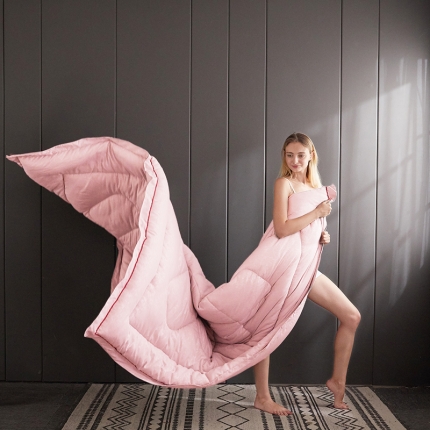 91家纺网 家纺一手货源 找家纺 （总）换种生活2019新款臻品大豆冬被（带桶状手拎袋）外模图