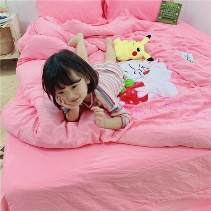 孩子王家纺 2023新款全棉磨毛水洗棉三、四件套 草莓小兔