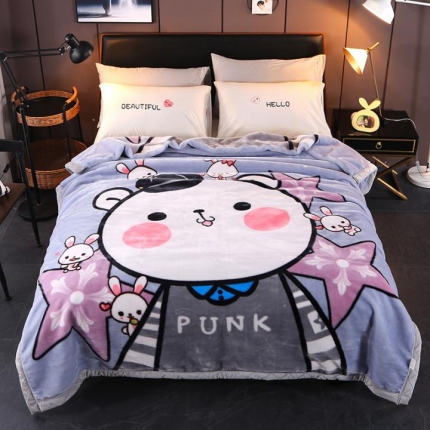 91家纺网 家纺一手货源 找家纺 法莱妮2025新款双层加厚拉舍尔毛毯 婚庆 单双人 厂家直销可定制 熊小飞