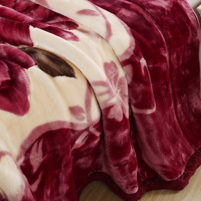 91家纺网 家纺一手货源 找家纺 法莱妮2025新款双层加厚拉舍尔毛毯 婚庆 单双人 厂家直销可定制 百年好合