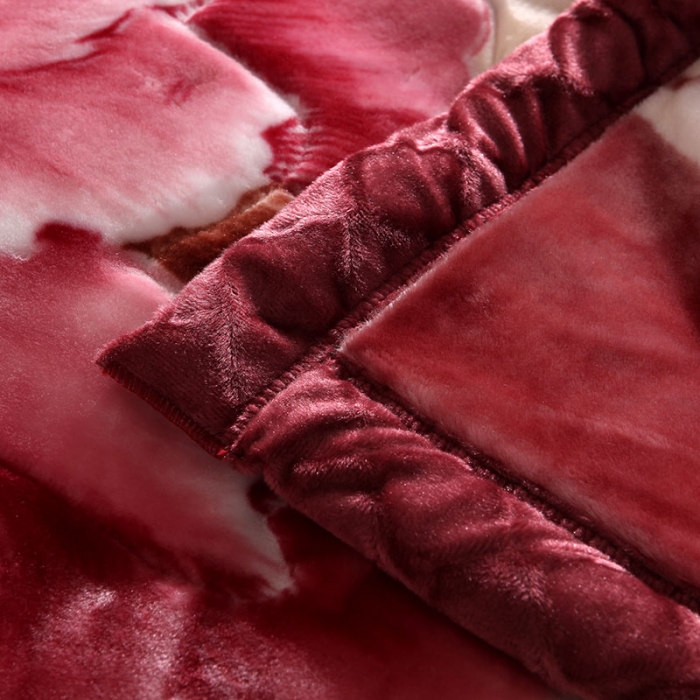 91家纺网 家纺一手货源 找家纺 法莱妮2025新款双层加厚拉舍尔毛毯 婚庆 单双人 厂家直销可定制 一见春秋