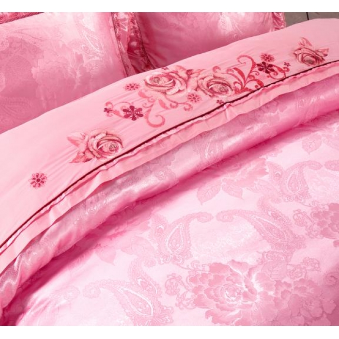 91家纺网 家纺一手货源 找家纺 兴美佳家纺 提花全棉夹棉床裙四件套 盛世花舞