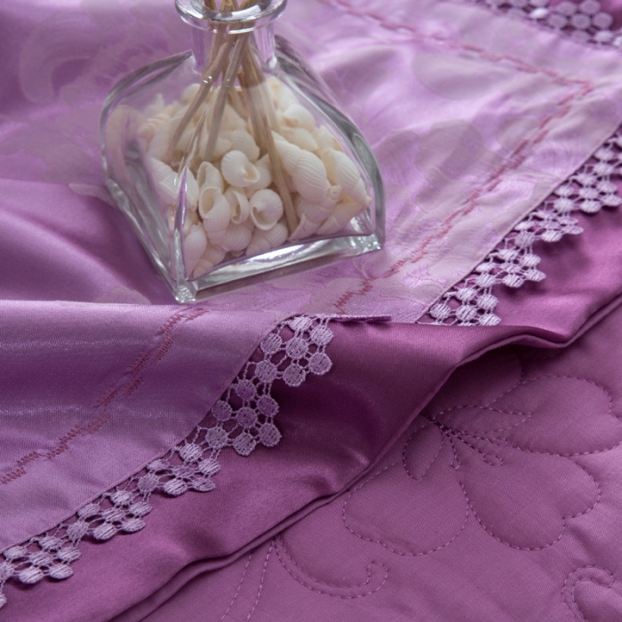 91家纺网 家纺一手货源 找家纺 OL家纺2020欧式轻奢丝加棉贡缎大提花床盖四件套 华悦怡情