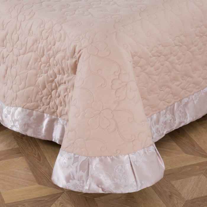 91家纺网 家纺一手货源 找家纺 OL家纺 欧式轻奢丝加棉贡缎大提花床盖四件套 蓝调生活-米灰