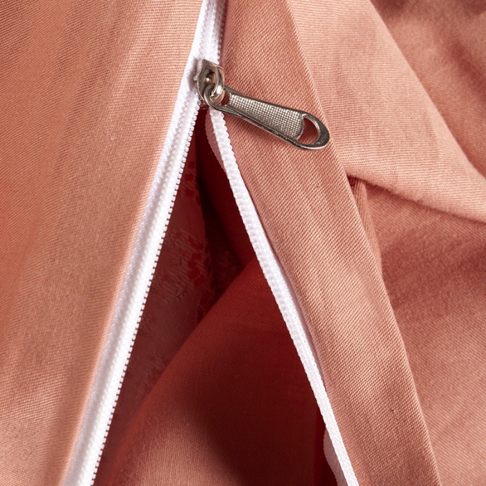 91家纺网 家纺一手货源 找家纺 OL家纺 欧式轻奢丝加棉贡缎大提花床盖四件套 摩登风情-血牙