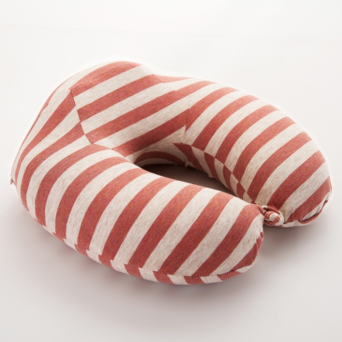 91家纺网 家纺一手货源 找家纺 伟邦枕芯芯条纹竹炭  U枕芯