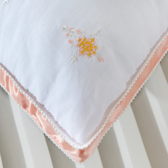 91家纺网 家纺一手货源 找家纺 伟邦枕芯芯枕芯芯 明轩阁羽丝绒枕芯