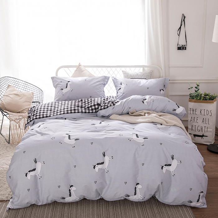 91家纺网 家纺一手货源 找家纺 时年家纺 2018新款全棉四件套床单款欢乐小马