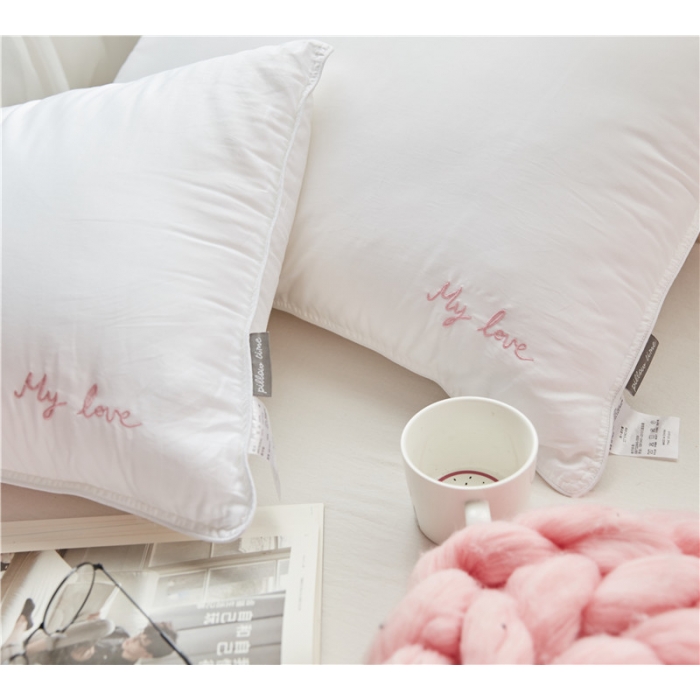 91家纺网 家纺一手货源 找家纺 时年家纺 单边绣花枕芯一只48*74cm 字母