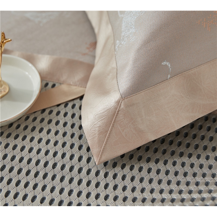 91家纺网 家纺一手货源 找家纺 时年家纺 2018新款冰露丝养生席提花欧式系列 豹子-金