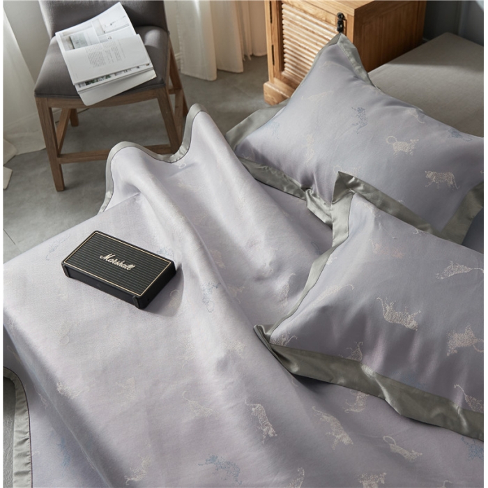 91家纺网 家纺一手货源 找家纺 时年家纺 2018新款冰露丝养生席提花欧式系列 豹子-蓝紫