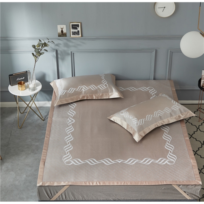 91家纺网 家纺一手货源 找家纺 时年家纺 2018新款冰露丝养生席提花欧式系列 波浪纹-金