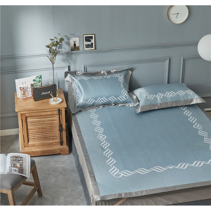 91家纺网 家纺一手货源 找家纺 时年家纺 2018新款冰露丝养生席提花欧式系列 波浪纹-蓝