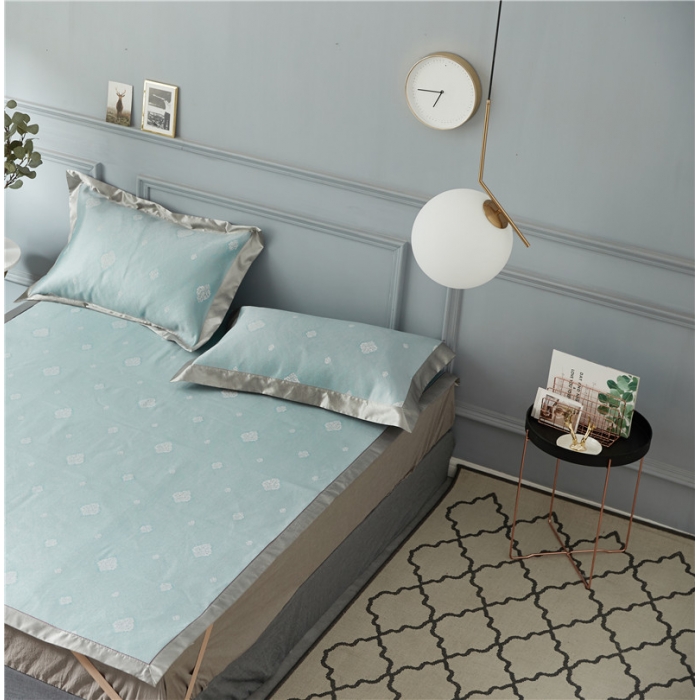 91家纺网 家纺一手货源 找家纺 时年家纺 2018新款冰露丝养生席提花欧式系列 贵族-蓝绿