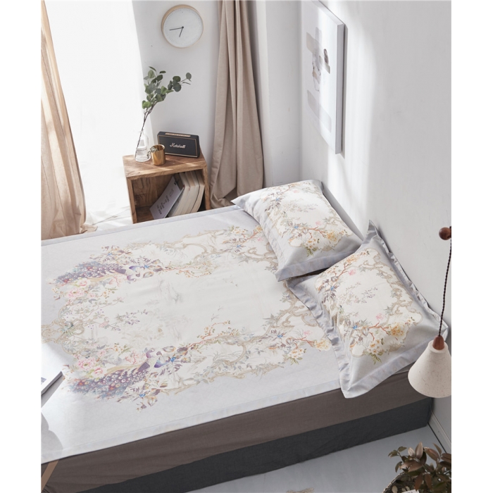 91家纺网 家纺一手货源 找家纺 时年家纺 2018新款冰露丝养生席印花花卉系列 孔雀