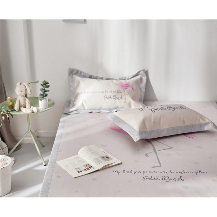 91家纺网 家纺一手货源 找家纺 时年家纺 2018新款冰露丝养生席印花卡通系列 快乐精灵