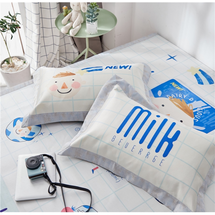 91家纺网 家纺一手货源 找家纺 时年家纺 2018新款冰露丝养生席印花卡通系列 牛奶男孩