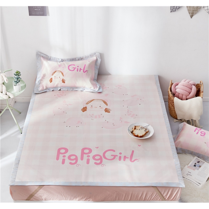 91家纺网 家纺一手货源 找家纺 时年家纺 2018新款冰露丝养生席印花卡通系列 猪猪女孩