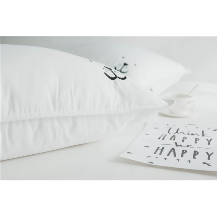 91家纺网 家纺一手货源 找家纺 时年家纺2018新款80贡缎绣花枕芯48*74cm BoBo